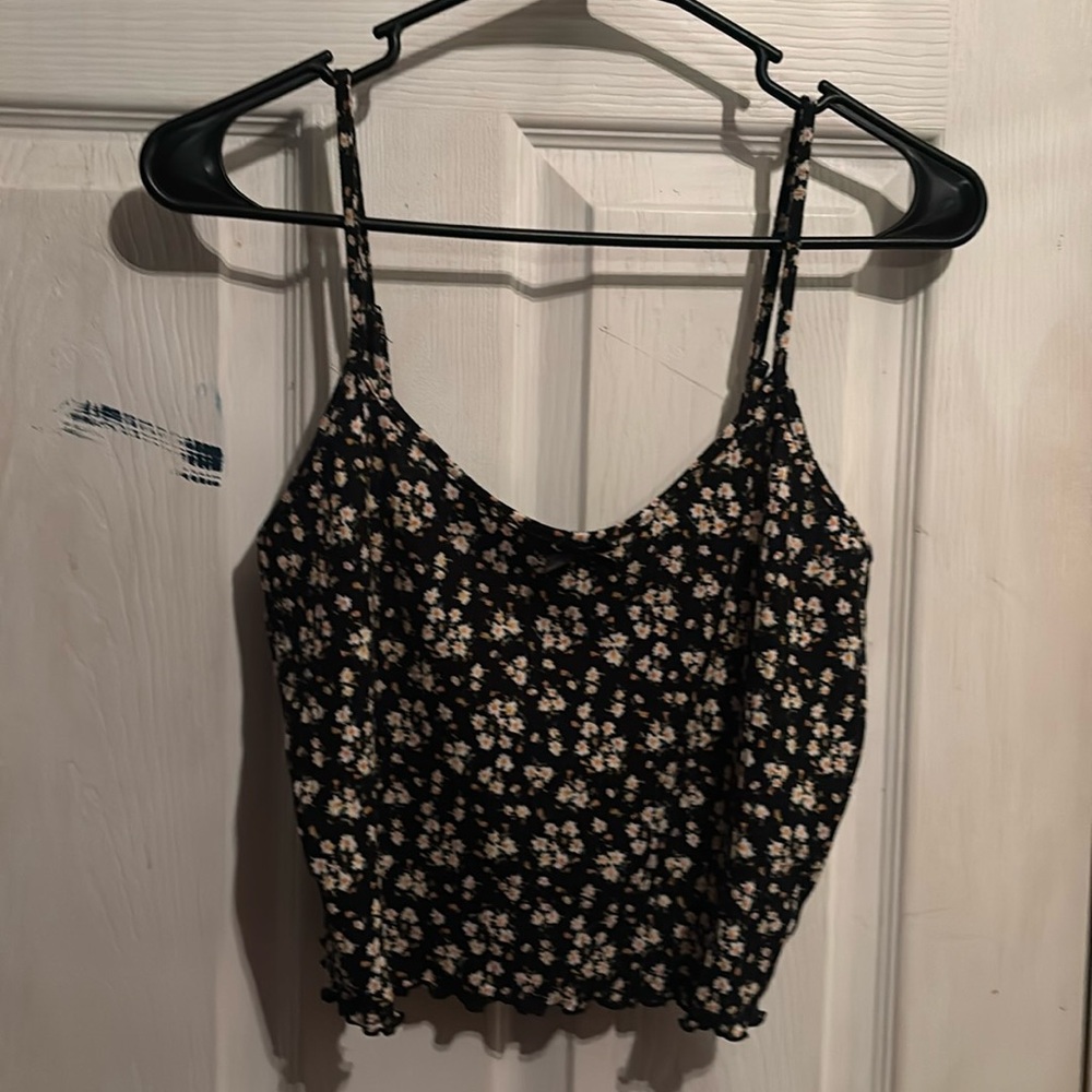 Forever 21 crop tank size Large